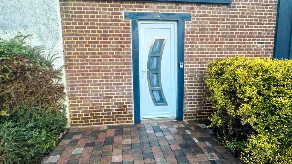 Duplex Cosy Avec Netflix & Amazon Prime Lägenhet Beauvais Exteriör bild