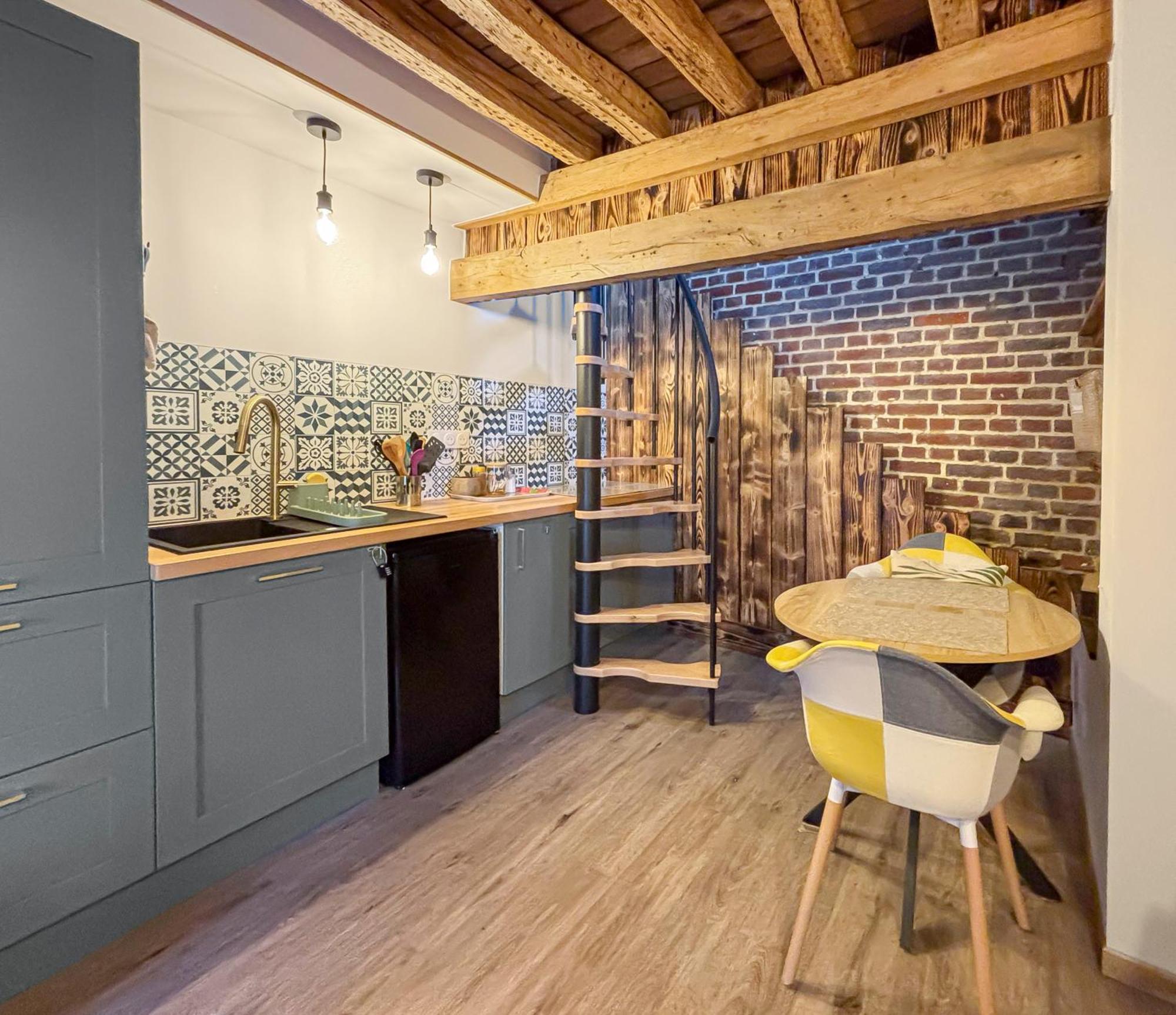 Duplex Cosy Avec Netflix & Amazon Prime Lägenhet Beauvais Exteriör bild