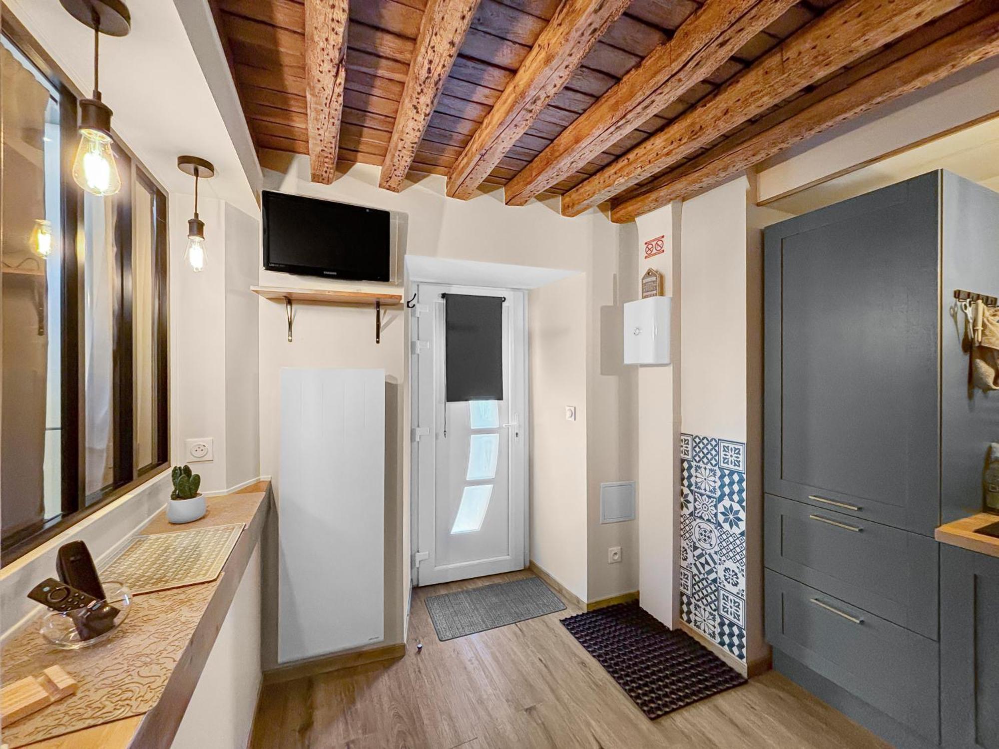 Duplex Cosy Avec Netflix & Amazon Prime Lägenhet Beauvais Exteriör bild